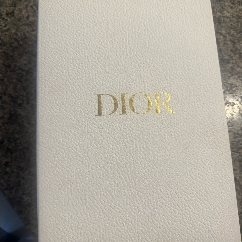 Dior WALK’N’DIOR Sneakers - Picture 3 of 13
